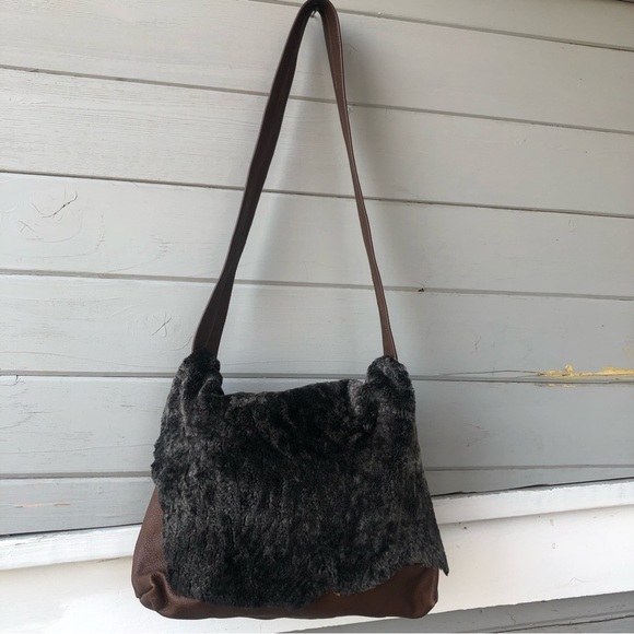 Two Hippies Leather Fur Bag. - Picture 2 of 11